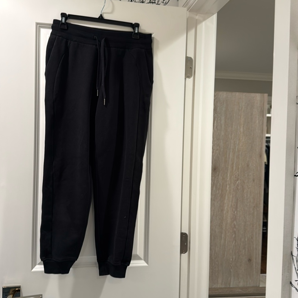 lululemon sweatpants